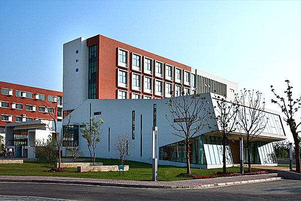 德瑞亞空壓機應(yīng)用于上海寶山工程科技園區(qū)，助力實業(yè)騰飛